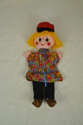 Перчаточная кукла Ваня