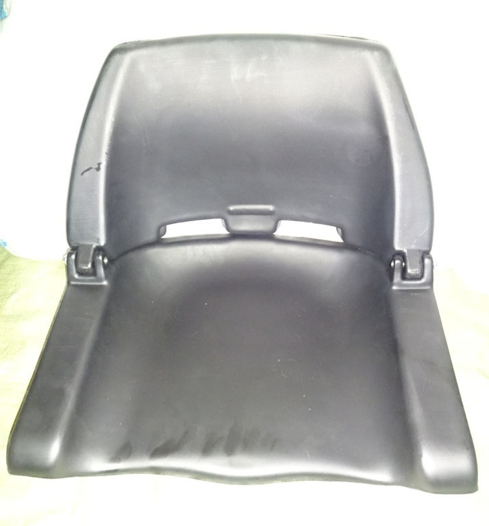 Сиденье для саней складное в сборе пластиковое черное Пласт 1