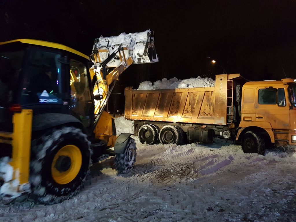 Уборка и вывоз снега в Воронеже по выгодной цене - заказать на Пульсе цен