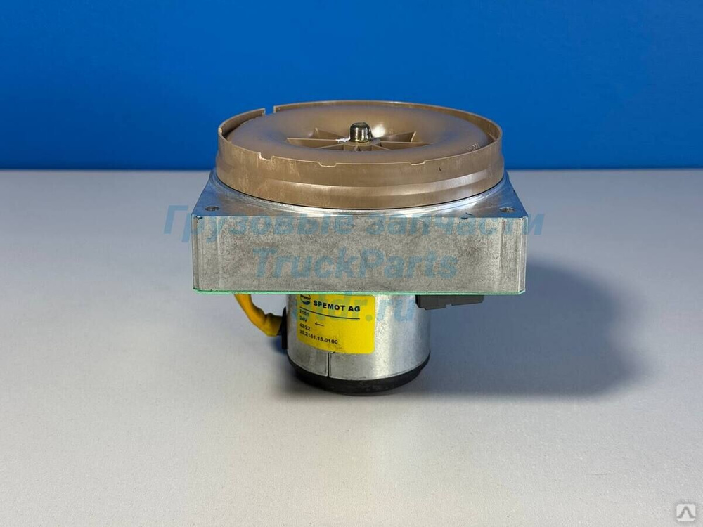 Нагнетатель воздуха автономного отопителя Eberspacher Hydronic D10W 24В ...