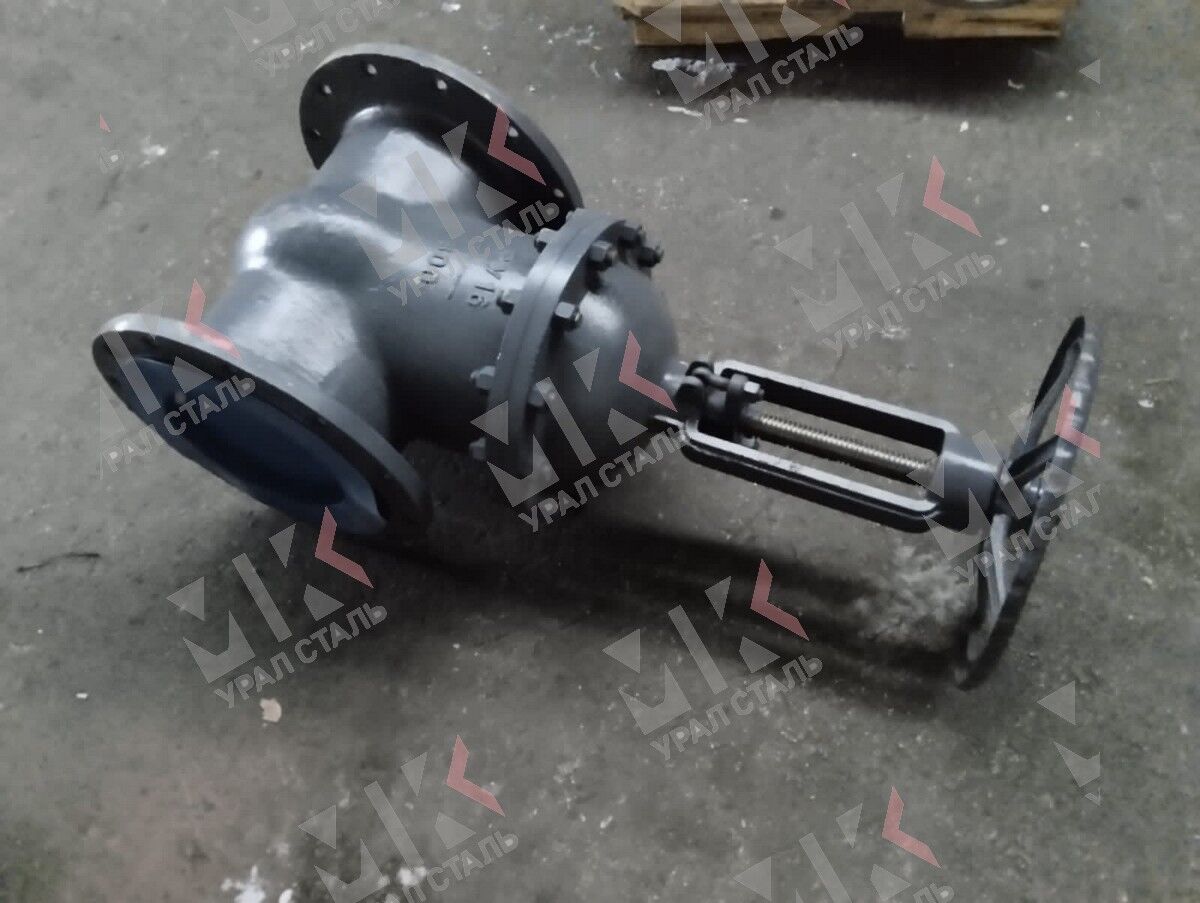 Задвижка стальная Ду25 Ру16 ЗКС-160 фланцевая клиновая в