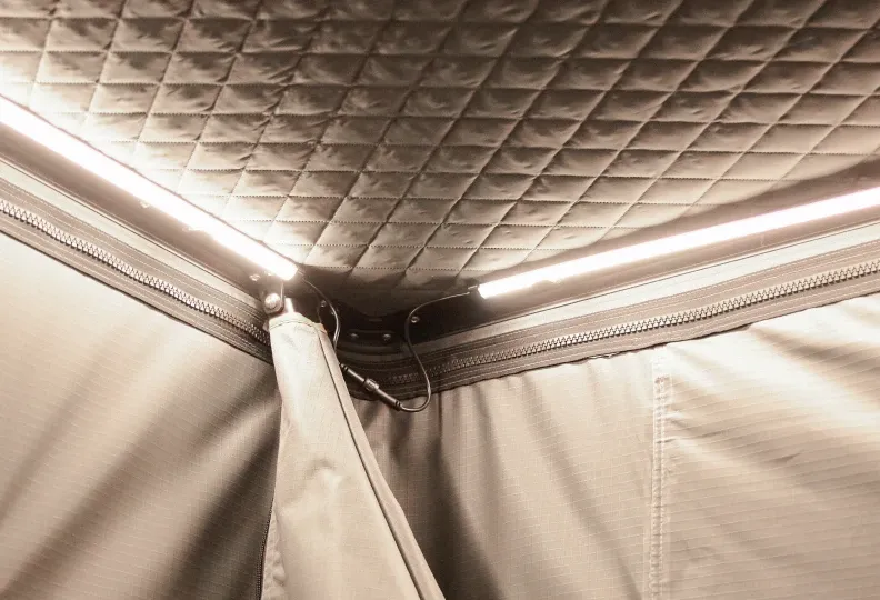 Палатка автомобильная на крышу ARTELV ROOF TENT R, полутораместная